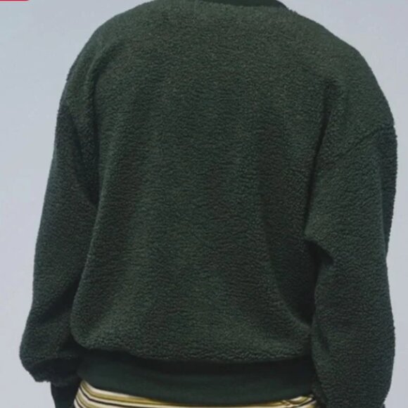 Champion Teddy Fleece by Urban Outfitters - Picture 4 of 5